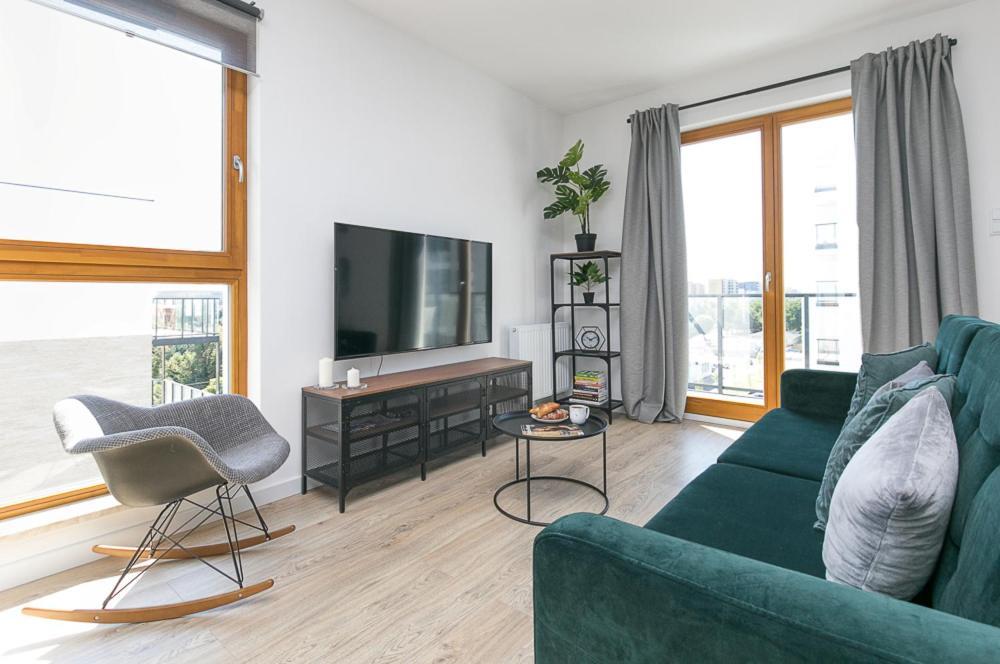 Appartamento Apartament Black Zajezdnia Wrzeszcz Danzica Esterno foto
