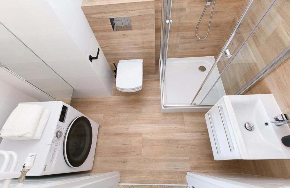 Appartamento Apartament Black Zajezdnia Wrzeszcz Danzica Esterno foto